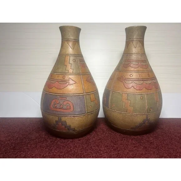 Signed Pottery Set Of 2 Aztec Mayan Wedding Vases Storytelling Matching - Picture 9 of 9
